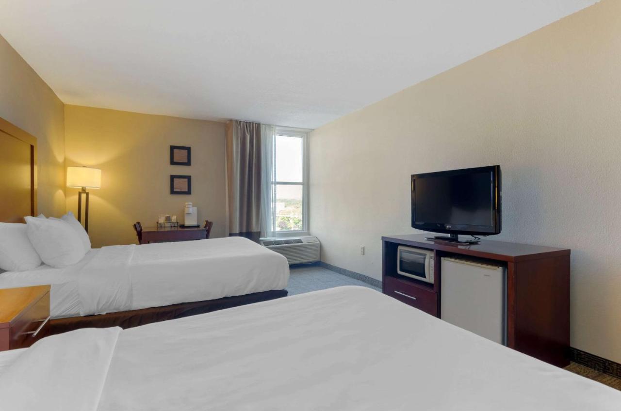 Comfort Inn Blacksburg University Area Exterior foto